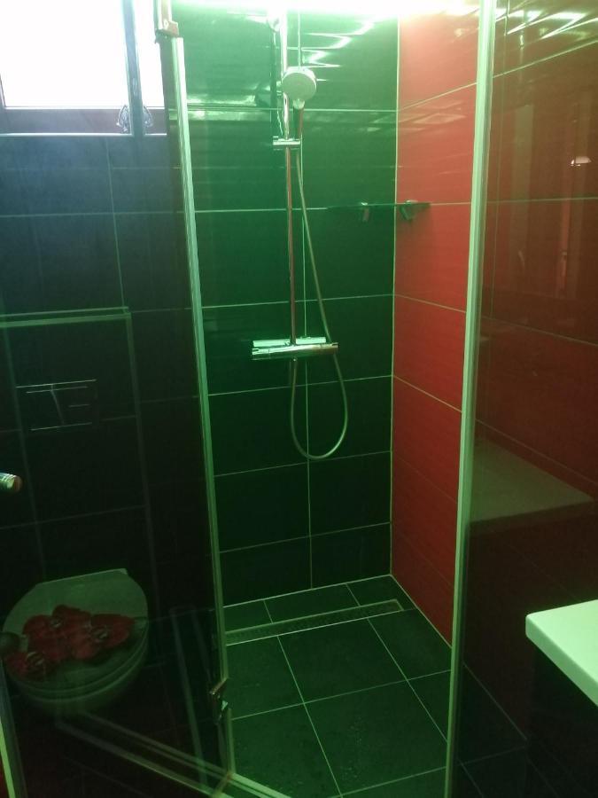 Matyas Apartman Тата Экстерьер фото